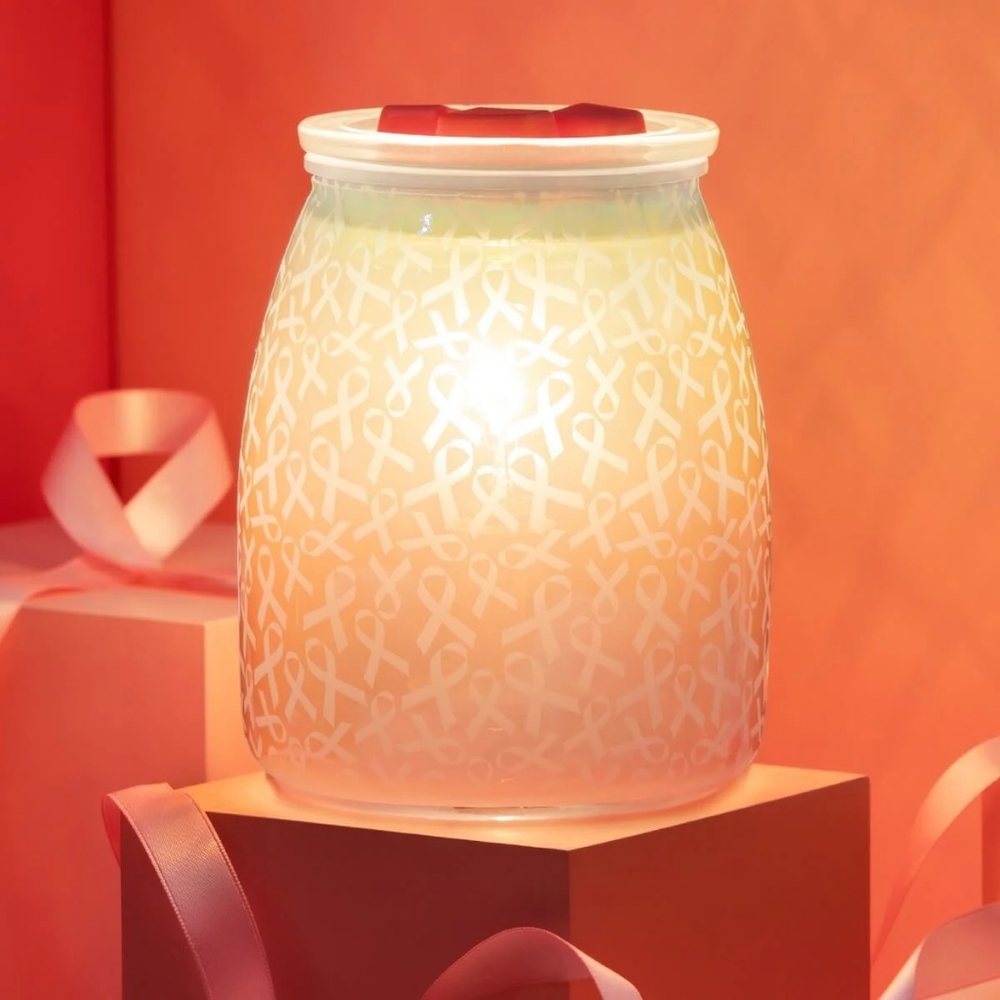 Strength hope and love scentsy warmer NIB